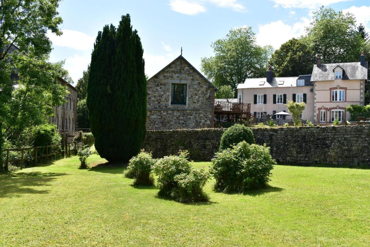 Gites In Le Neufbourg -Mortain 외부 사진