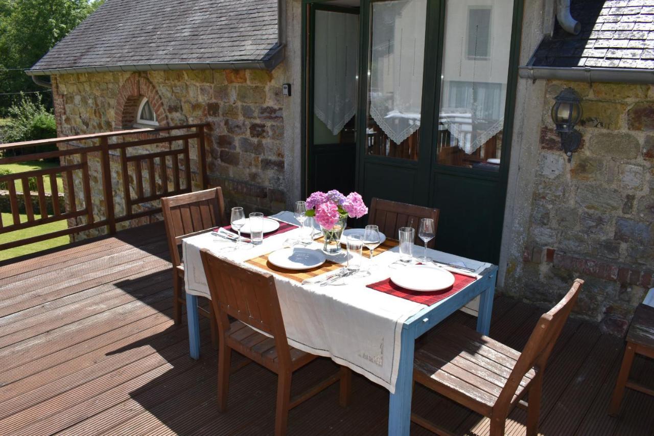 Gites In Le Neufbourg -Mortain 외부 사진