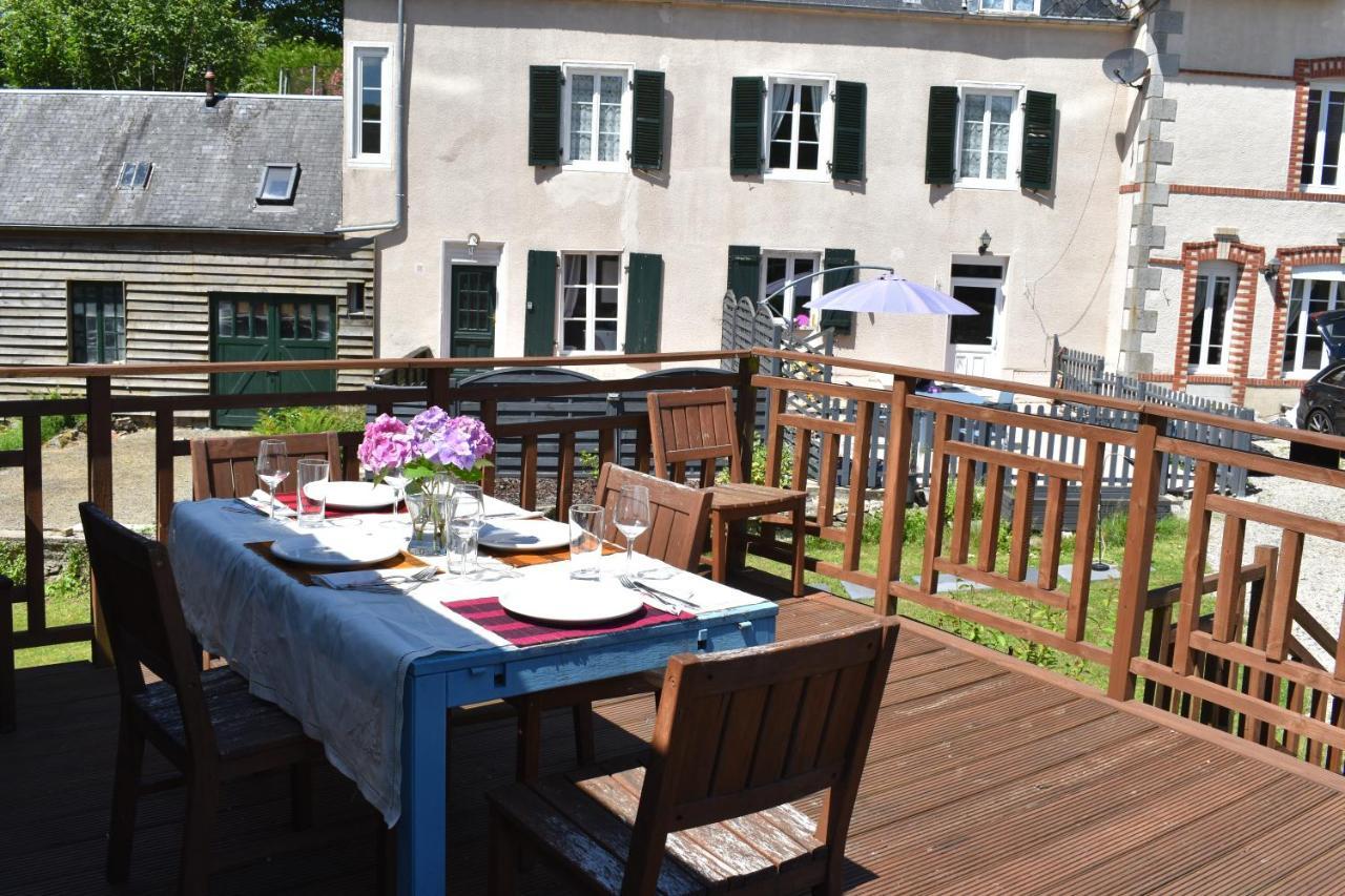 Gites In Le Neufbourg -Mortain 외부 사진